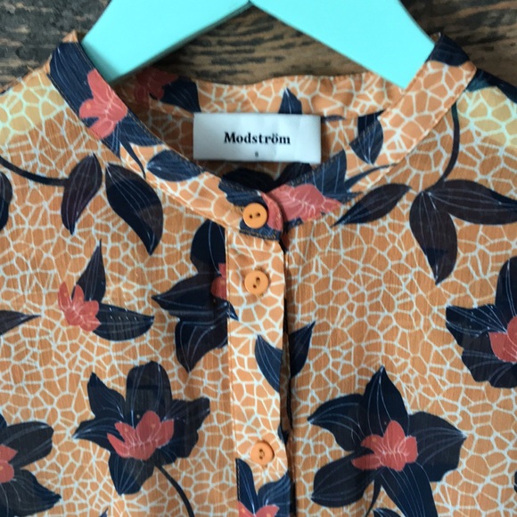 MODSTROM Mandarin Collar Floral Blouse Small Scandinavian Button Down Shirt - Picture 4 of 11